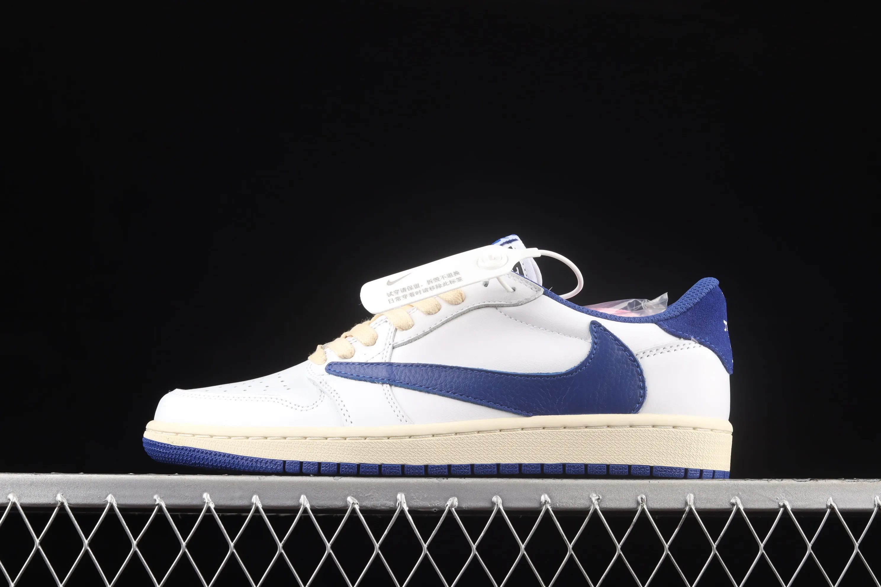 All categories Air Jordan Jordan series basketball shoes Air Jordan 1 Low Travis Scott x Air Jordan 1 Low AJ1 Joe 1 white and blue inverted low-top cultural sneakers DM9868-218